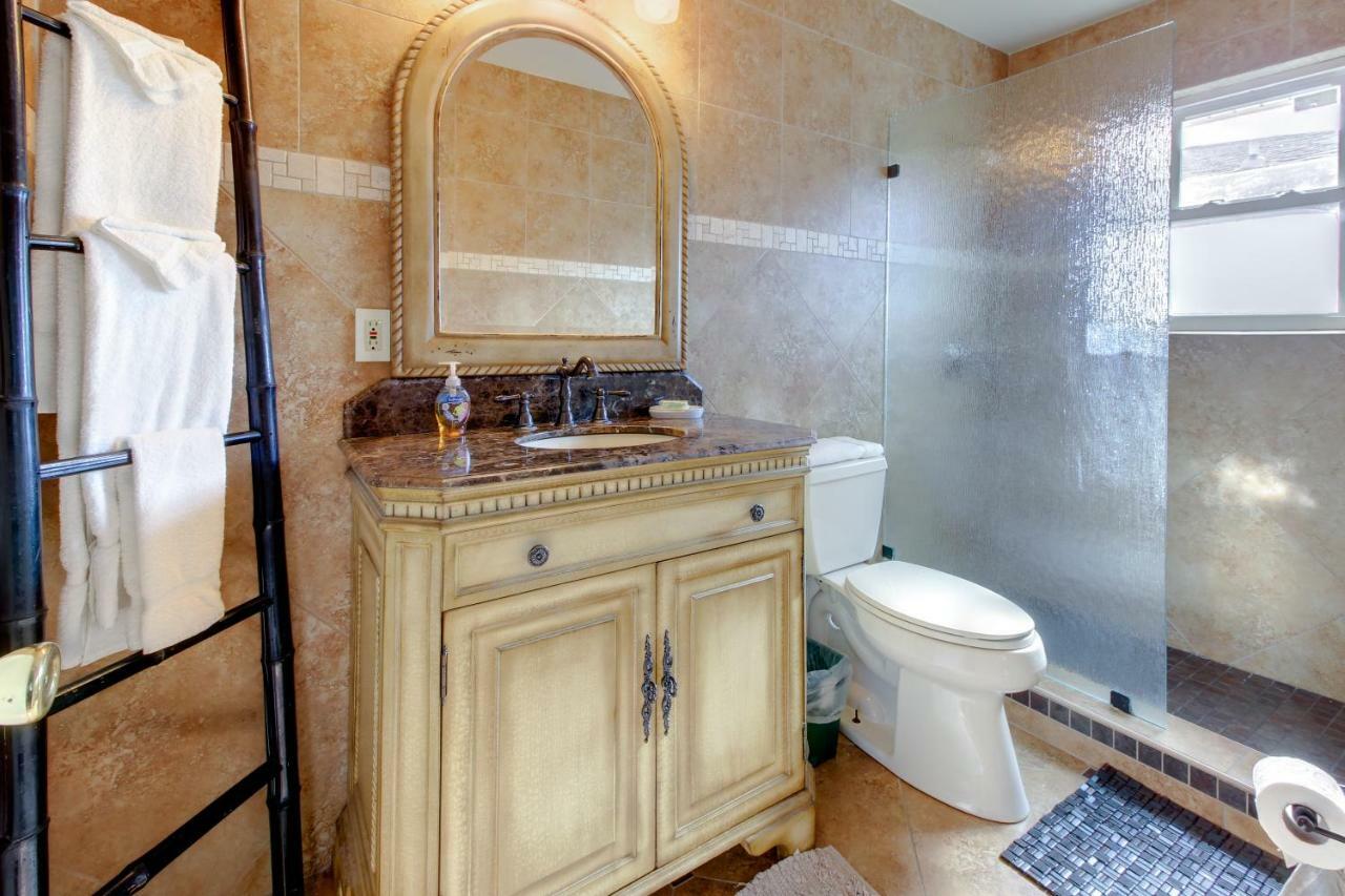 Mesquite House Upstairs Unit * South Padre Island