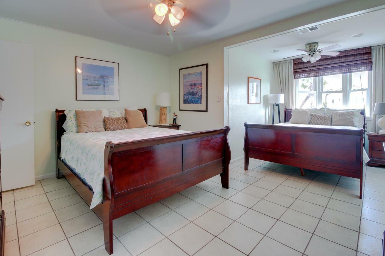 Mesquite House *