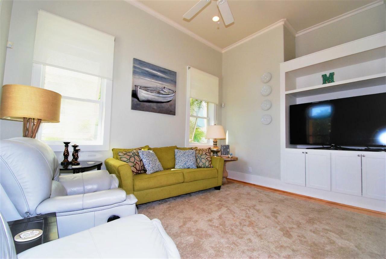 Sea Hawk - Private House With Pool & Hot Tub Holiday home South Padre Island