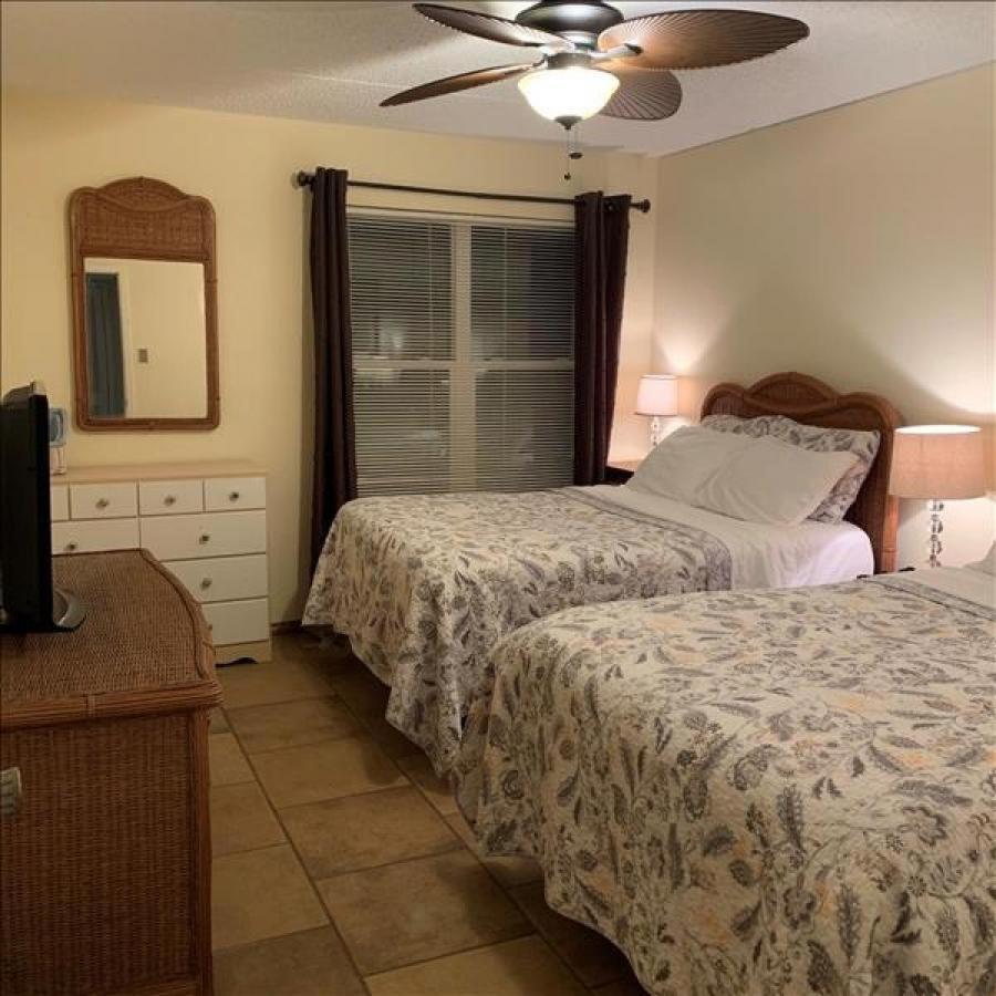 Gulfview Ii J606 Holiday home