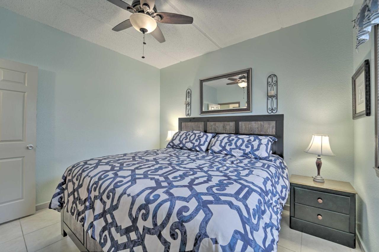 Apartment And Patio, Walk To Eats And Beach *