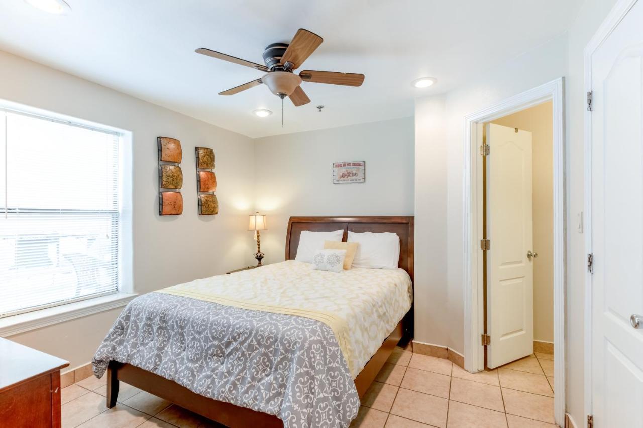 Lantana Retreat Unit #2 Holiday home