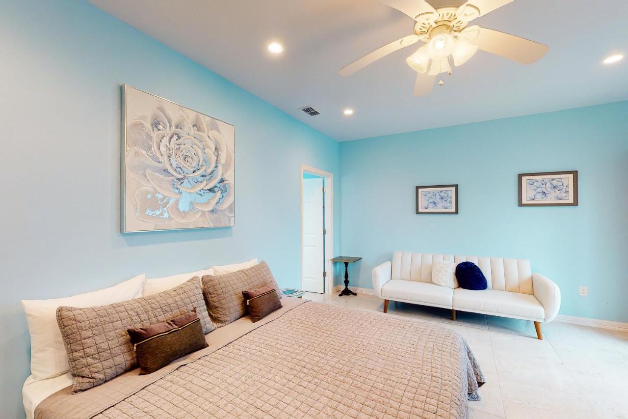 Blue Dolphin Holiday home