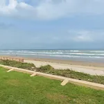 Tiki 230- Beach Please