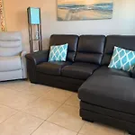 Jjs Beach Condo