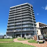 Aquarius Penthouse #2, Dahktari Condo