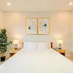 Sailfish Retreat