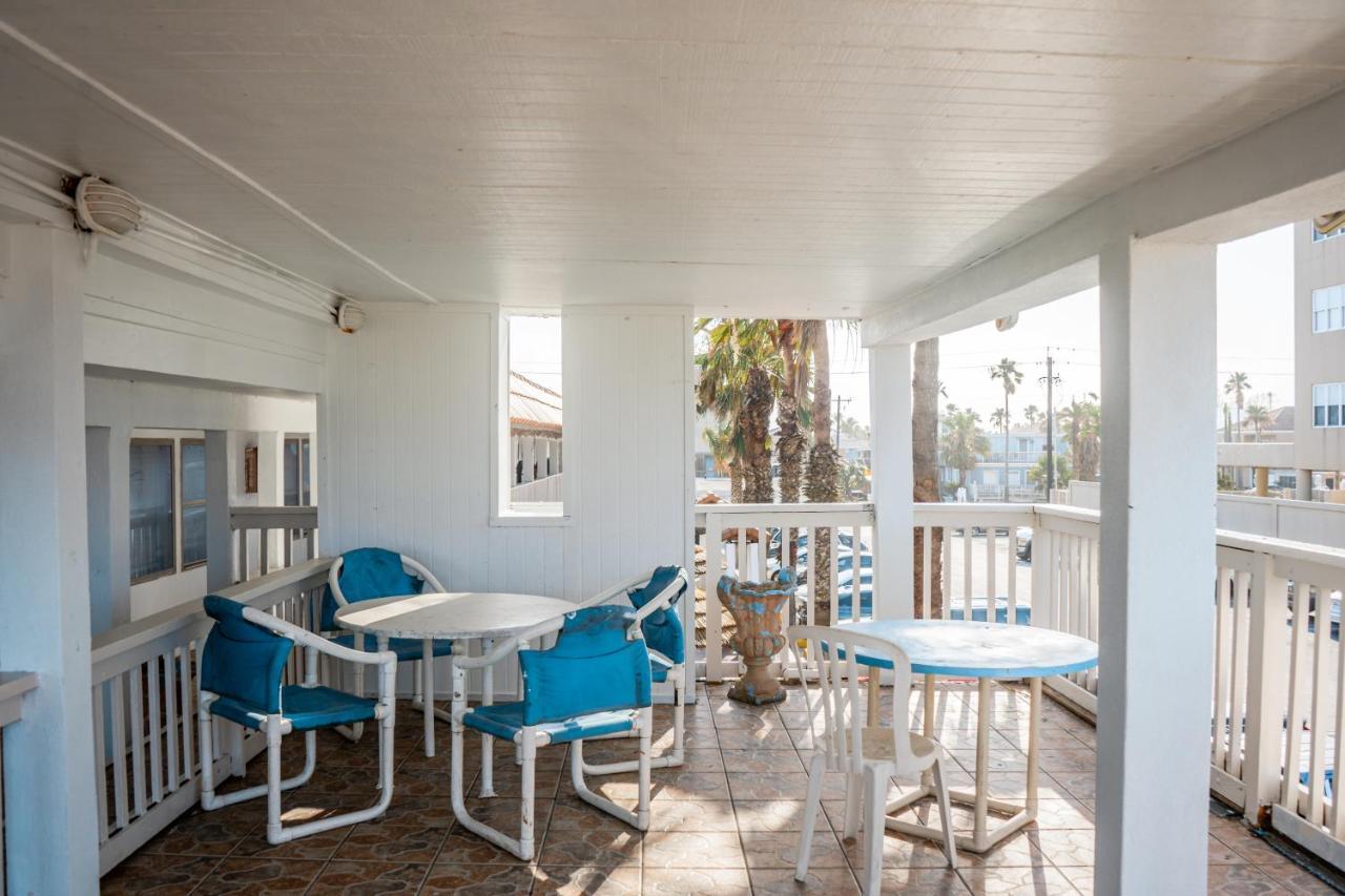 Coco Beach Motel