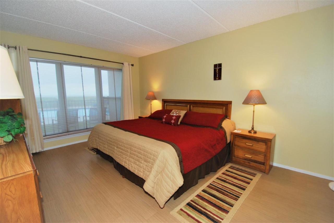 Edgewater Unit #104