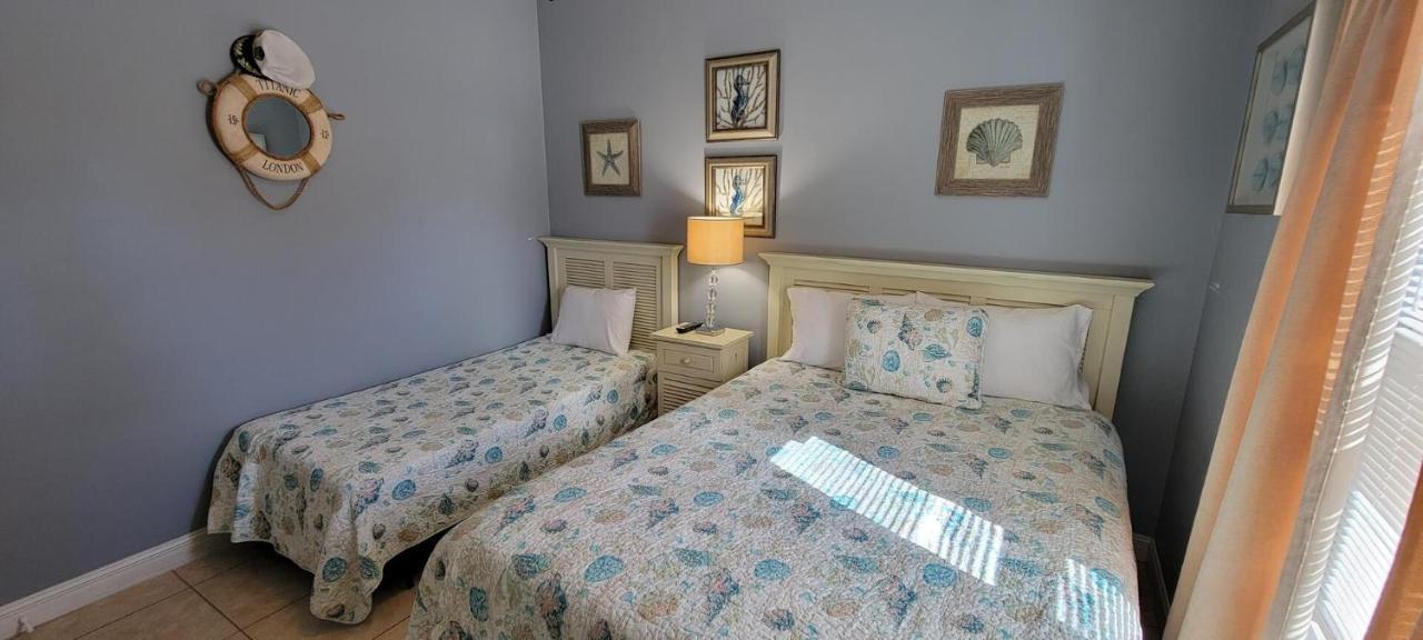 Swanky 2 Bedroom, Easy Walk To Mar Y Sol Ii # 1 *
