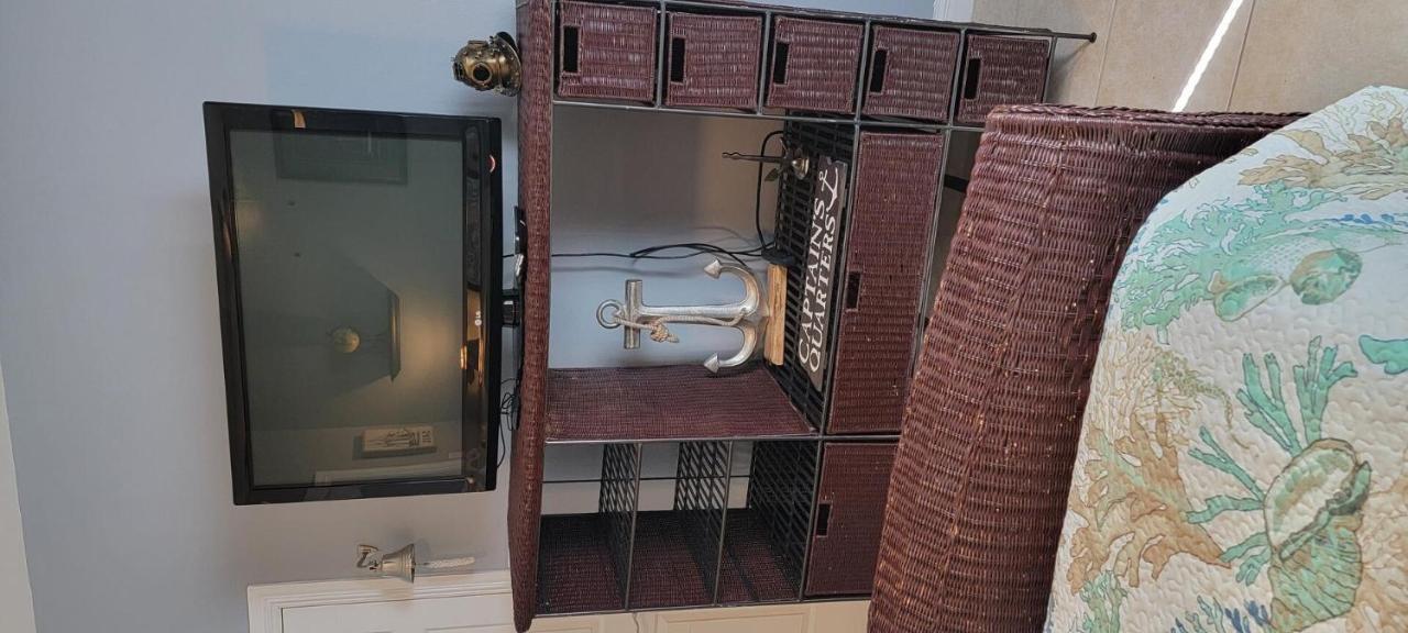 Swanky 2 Bedroom, Easy Walk To Mar Y Sol Ii # 1 *