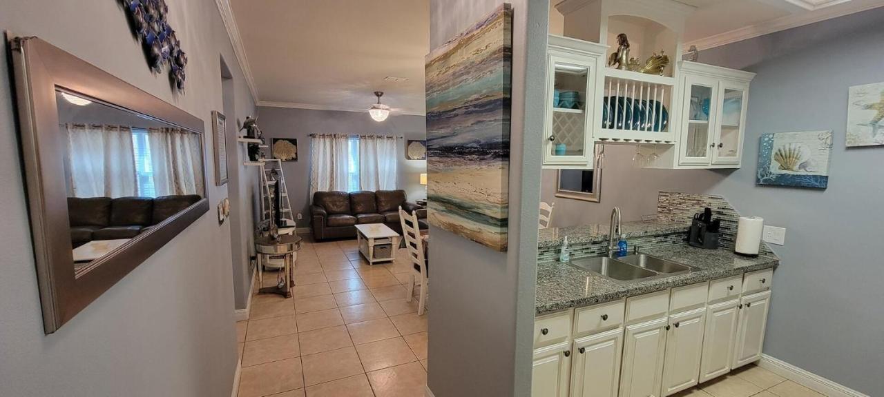 Swanky 2 Bedroom, Easy Walk To Mar Y Sol Ii # 1 Apartment South Padre Island