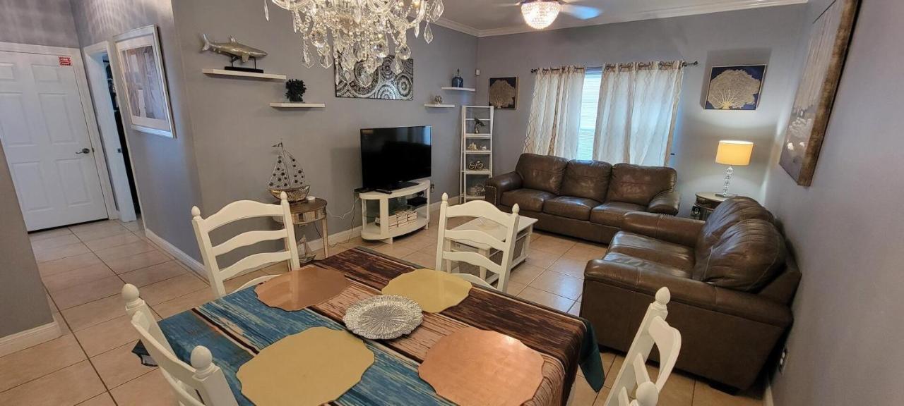 Swanky 2 Bedroom, Easy Walk To Mar Y Sol Ii # 1