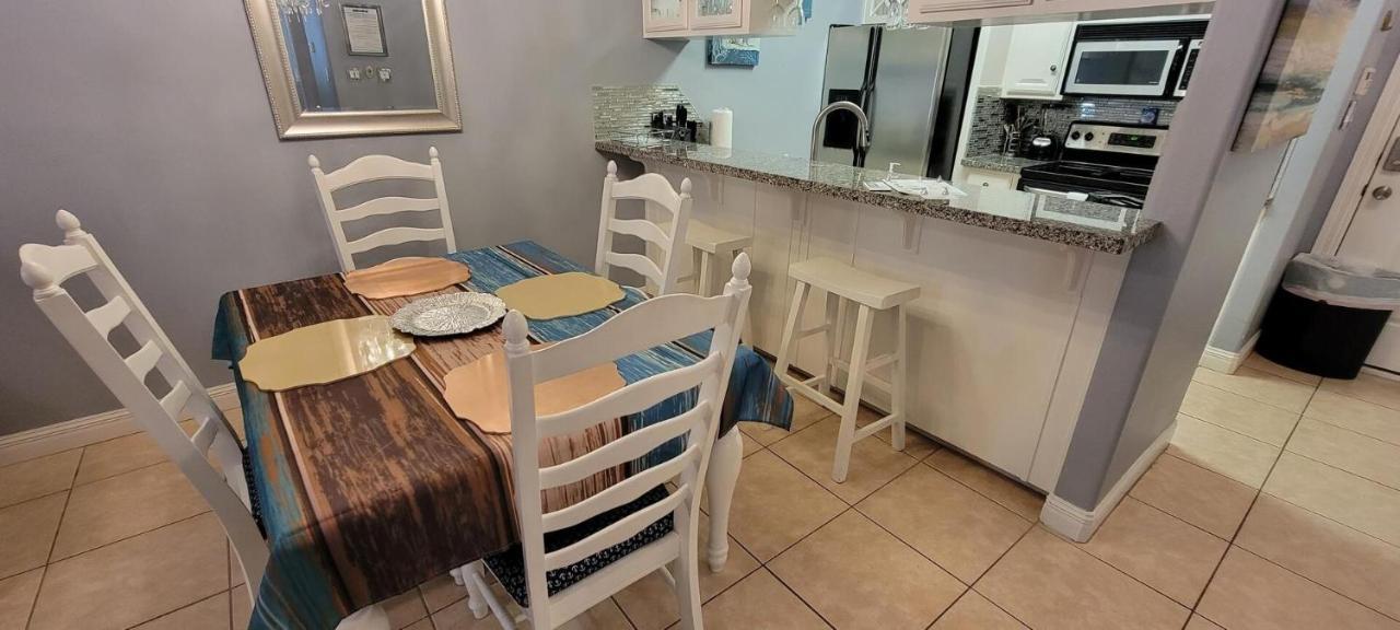 Swanky 2 Bedroom, Easy Walk To Mar Y Sol Ii # 1 Apartment South Padre Island