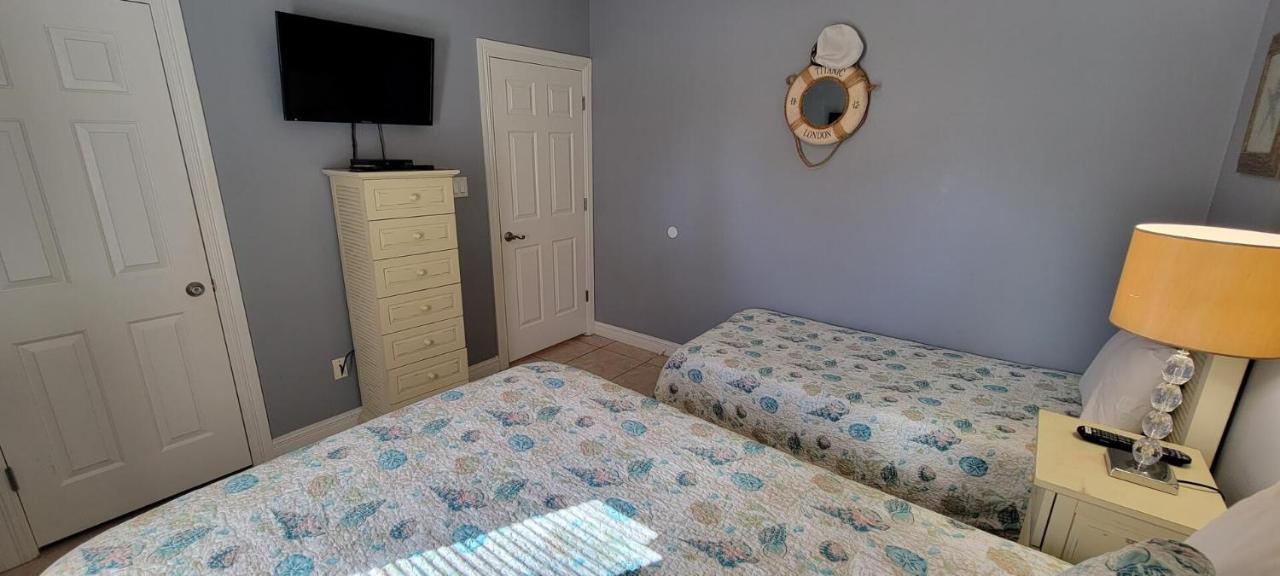 Apartment Swanky 2 Bedroom, Easy Walk To Mar Y Sol Ii # 1 *