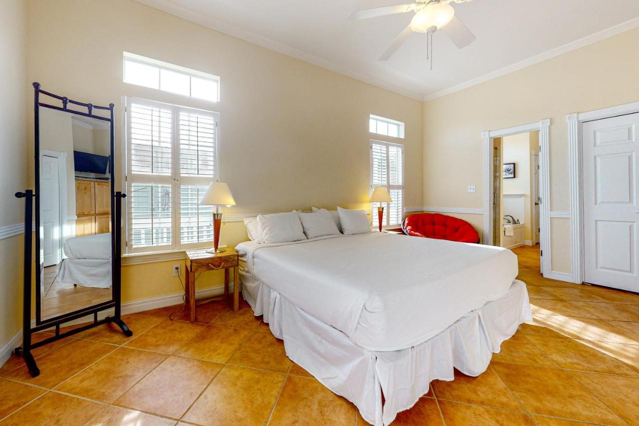Lantana Oasis * South Padre Island