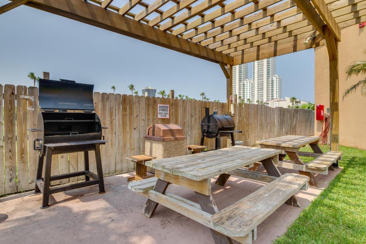 Vacation With Pool Access! * South Padre Island