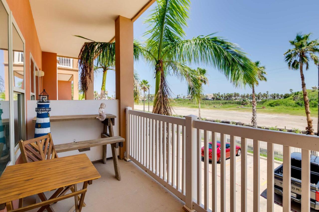 Walk To Beach! Apartment *