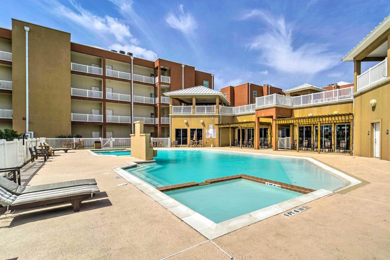 Apartment Walk To Beach! South Padre Island