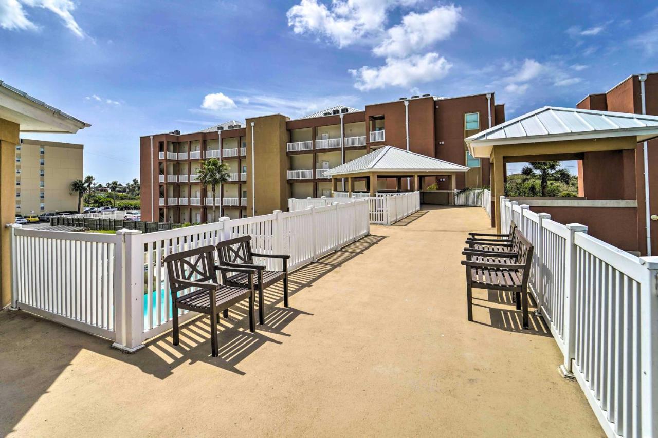 Walk To Beach! Apartment