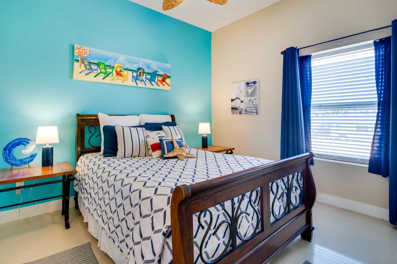 Vacation With Pool Access! Apartment South Padre Island