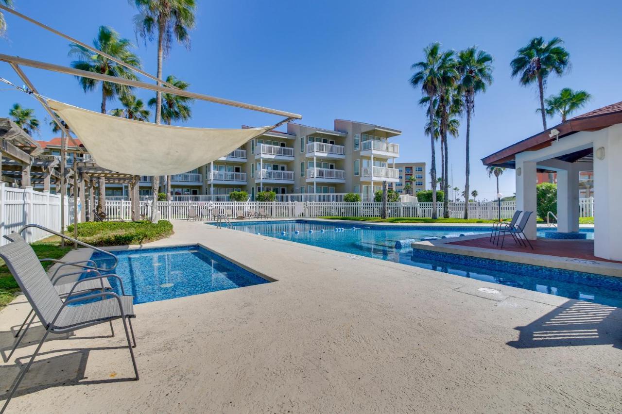 Apartment Walk To The Beach!
