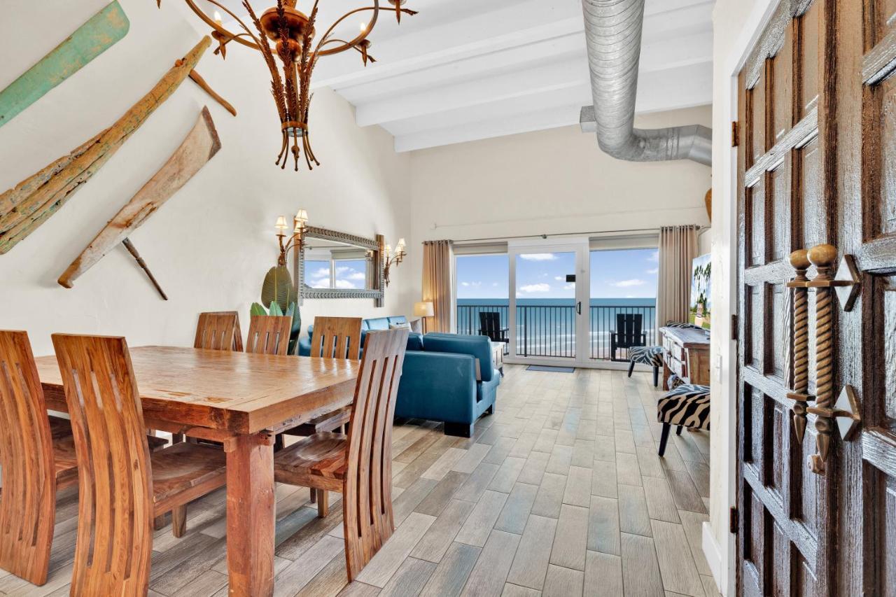 Aquarius Penthouse #2, Dahktari
