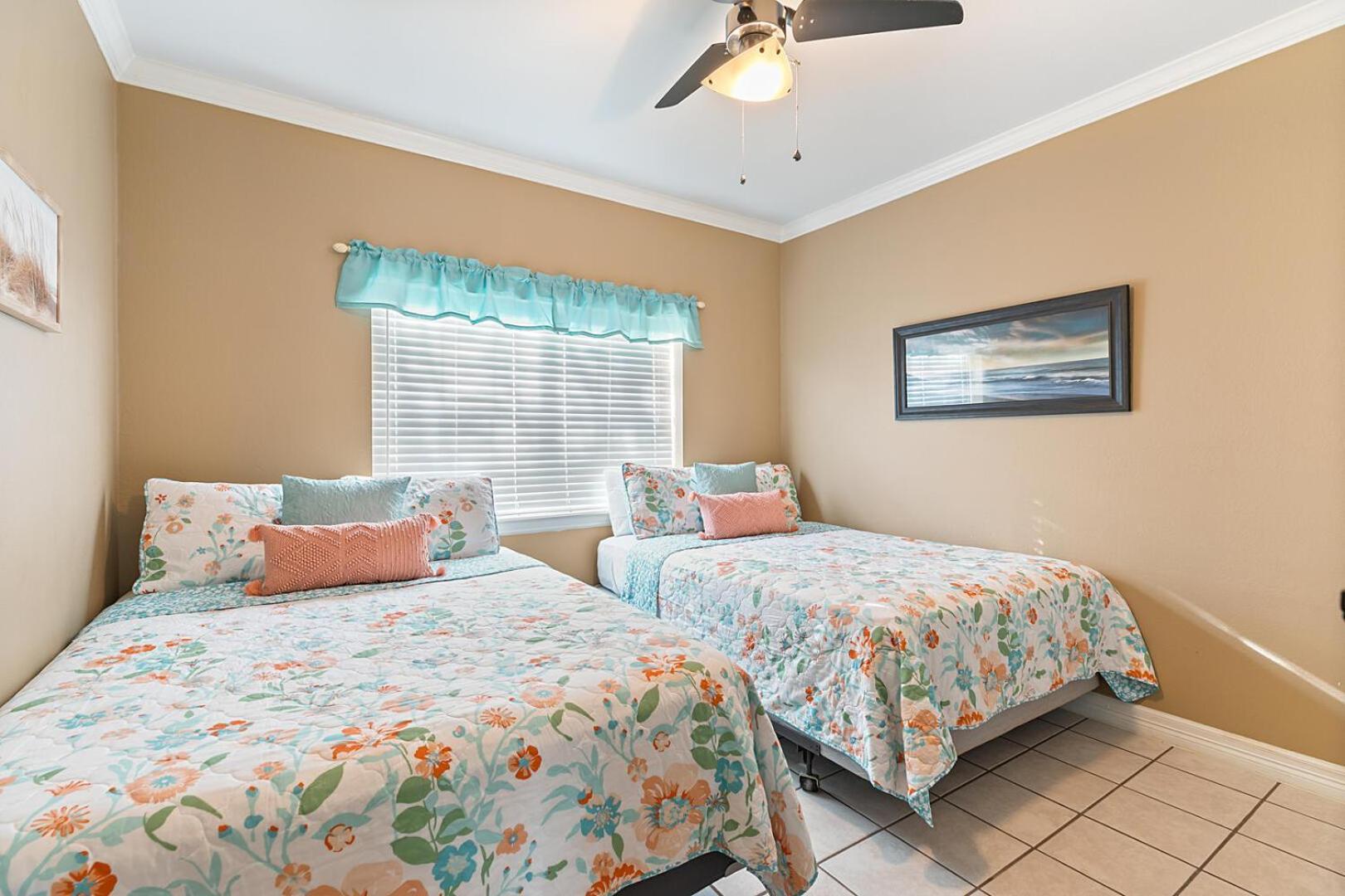 Holiday home Ground Floor W Pool, Next To The Beach! South Padre Island