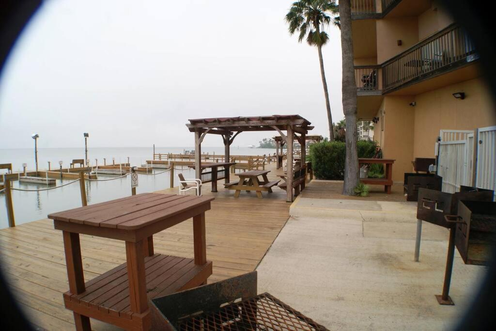 Apartment Gb 208 Bayfront With Boat Slip Pool Hot Tub