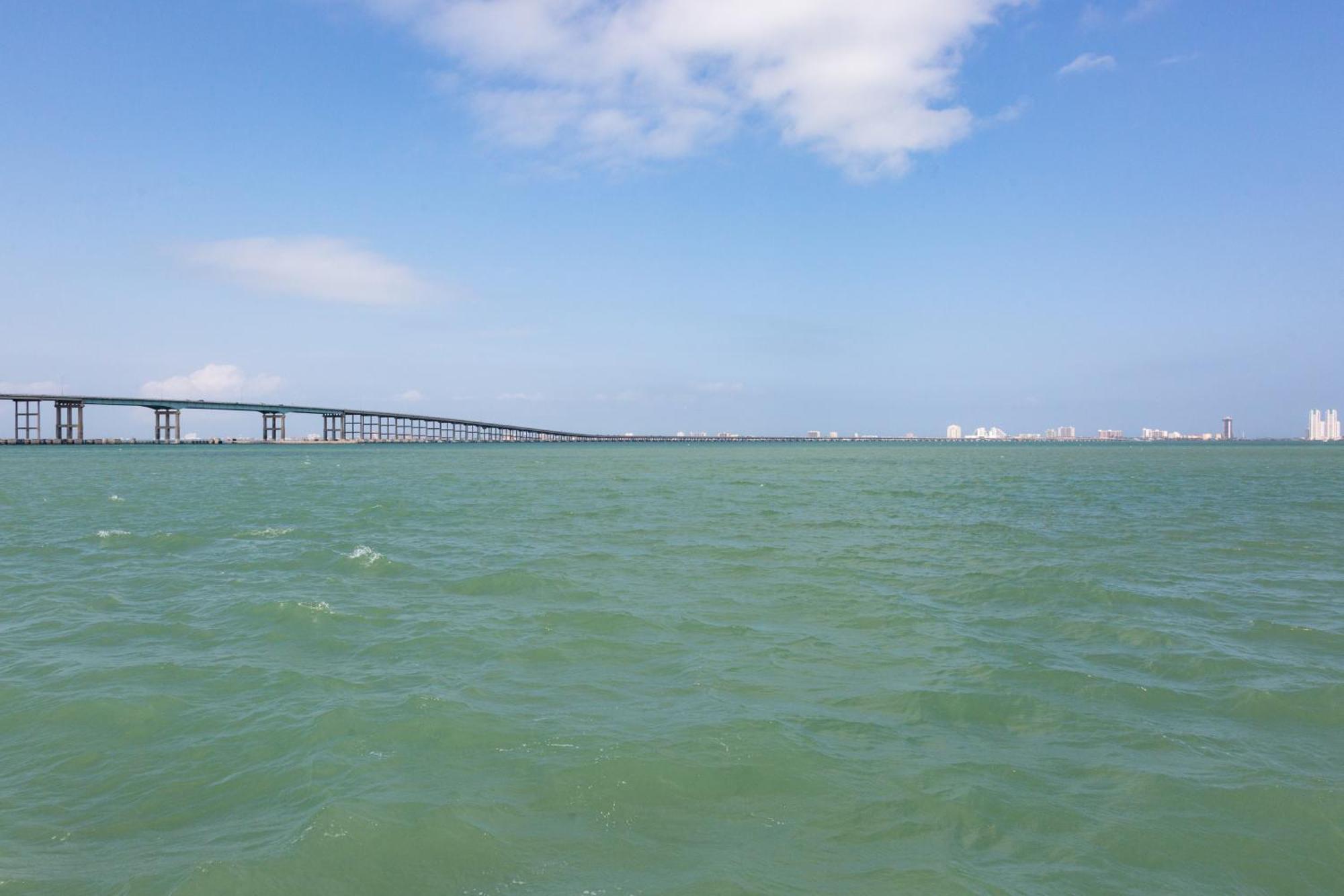 Sunchase Beachfront #210 Apartment South Padre Island