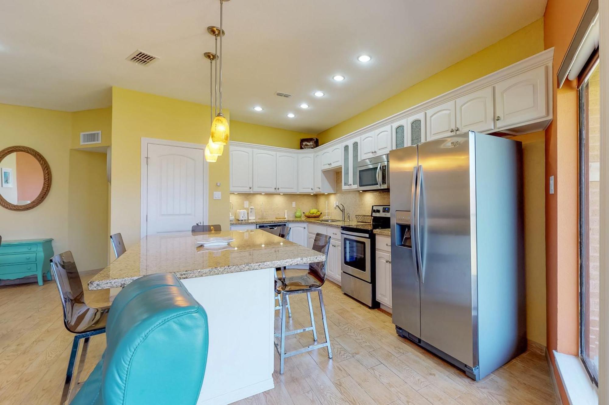 Sunchase Beachfront #210 Apartment *