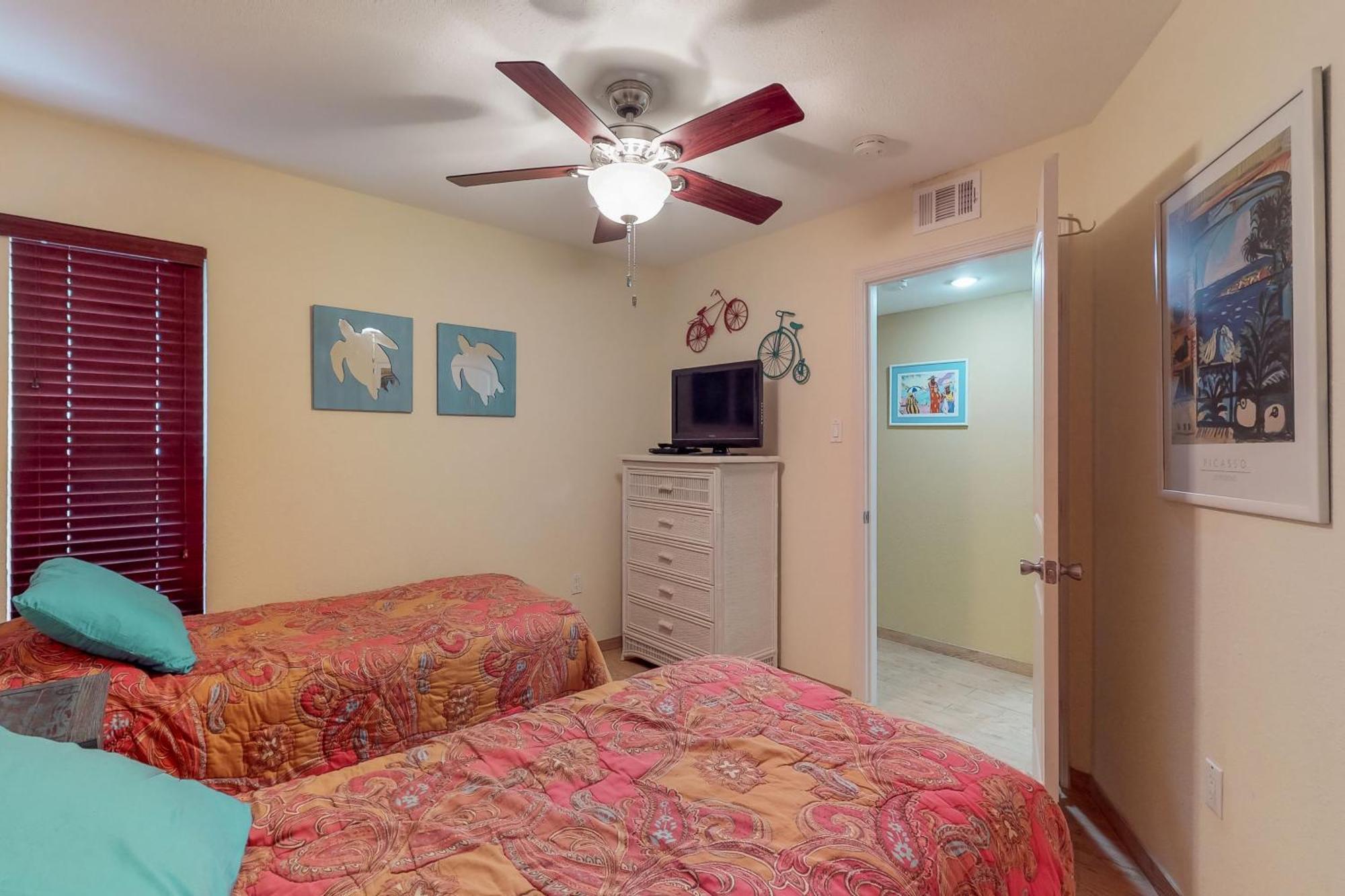 Sunchase Beachfront #210 *