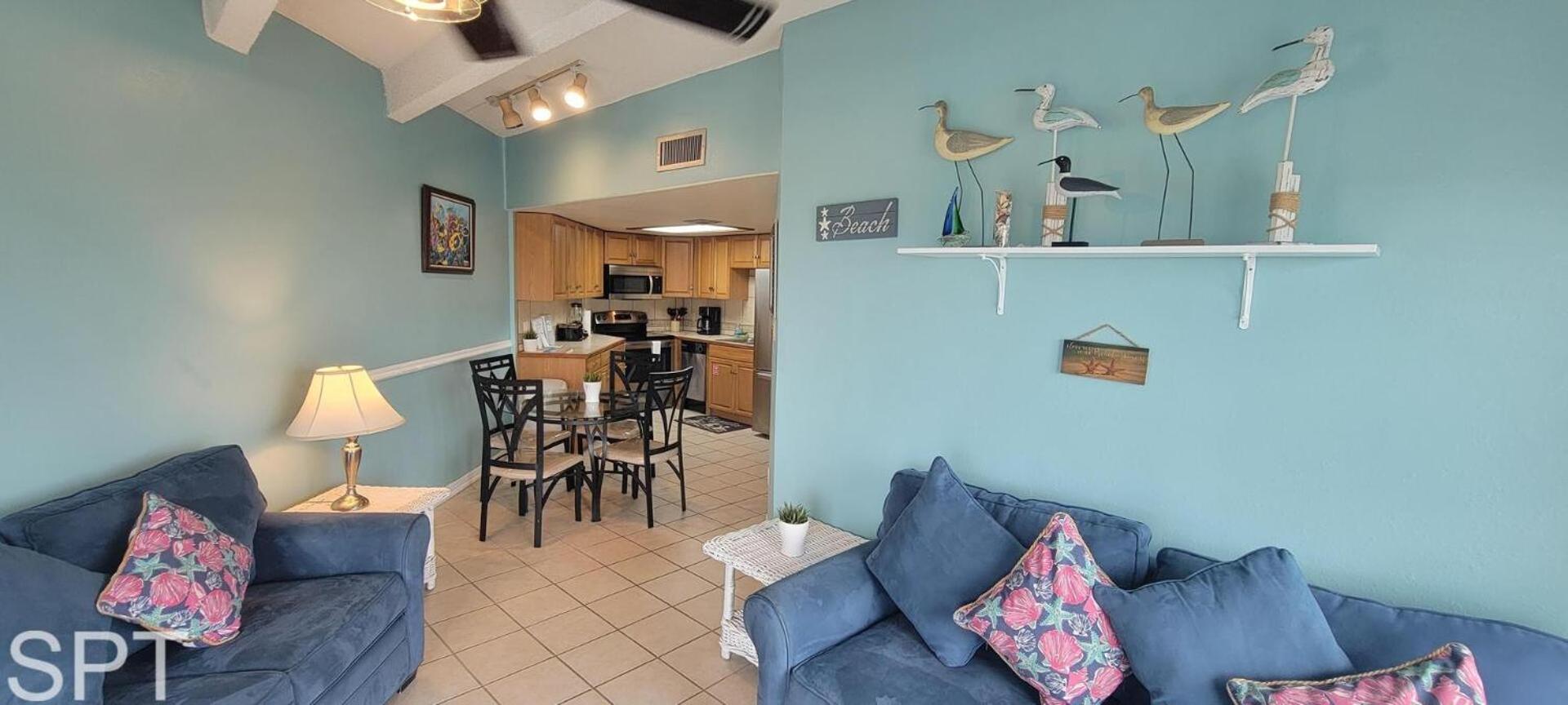 Aquarius 408 Apartment