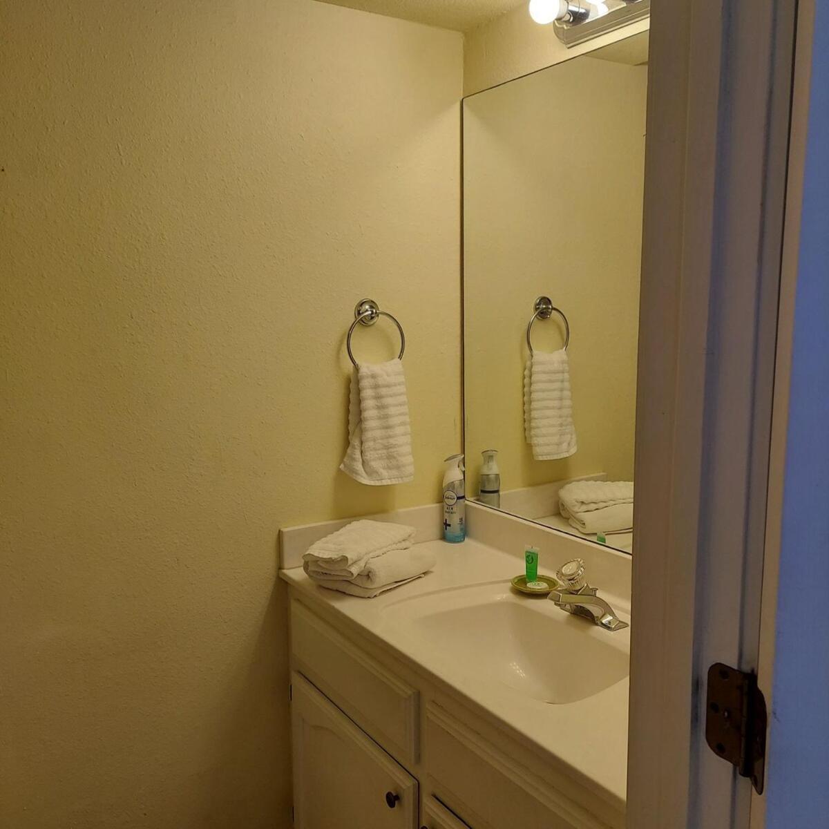 Apartment Dolphin Jump Steps To The South Padre Island