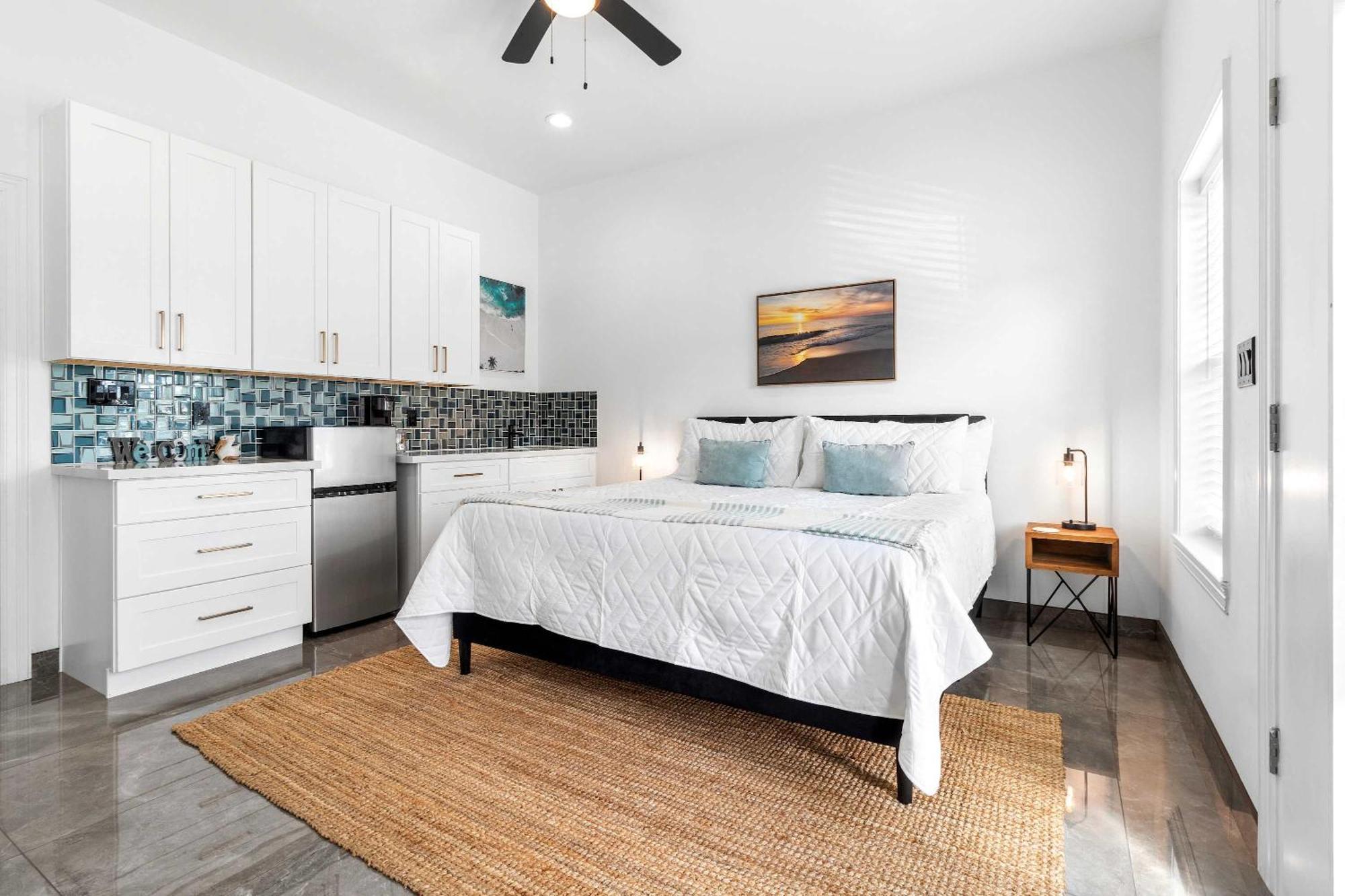 Immaculate Townhouse W Pool & Balcony South Padre * South Padre Island