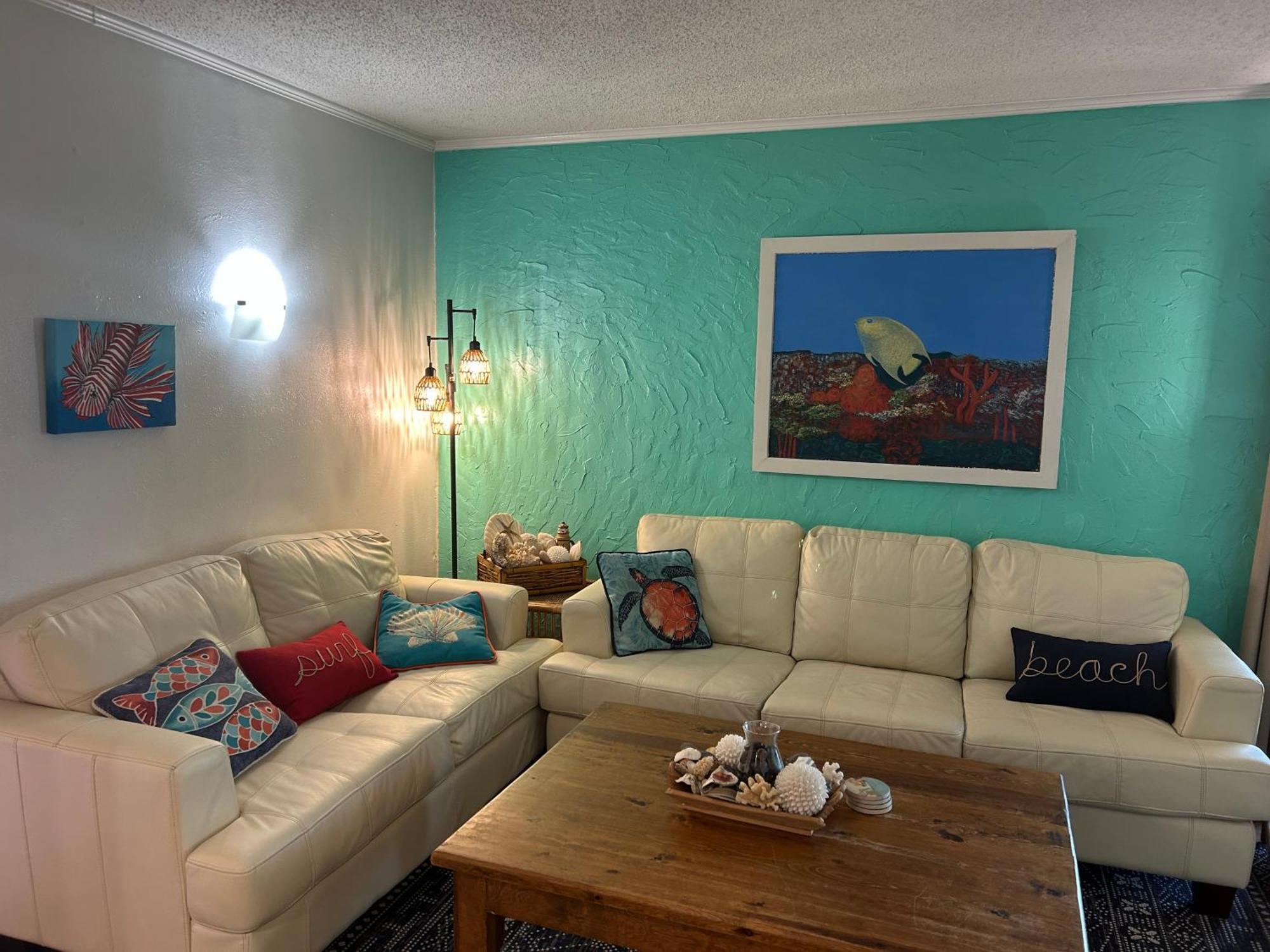Apartment Tiki Spi Beachfront Condo, Right On The Beach!