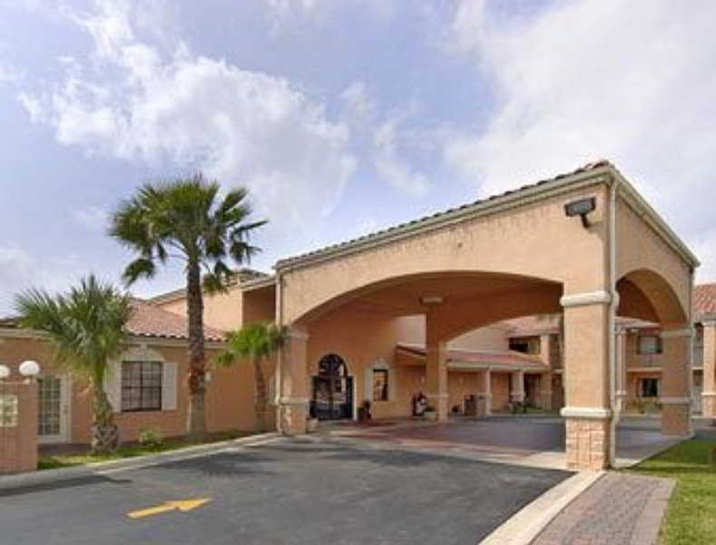 Hotel Super 8 By Wyndham