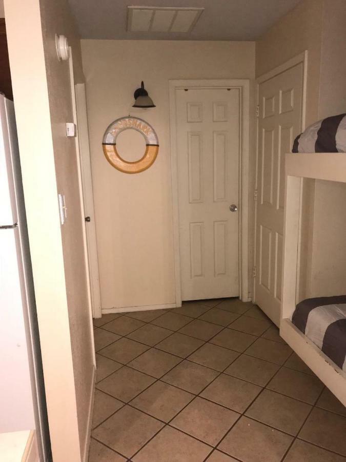 Aparthotel Beachfront Condo: Award-winning Coastal Retreat South Padre Island