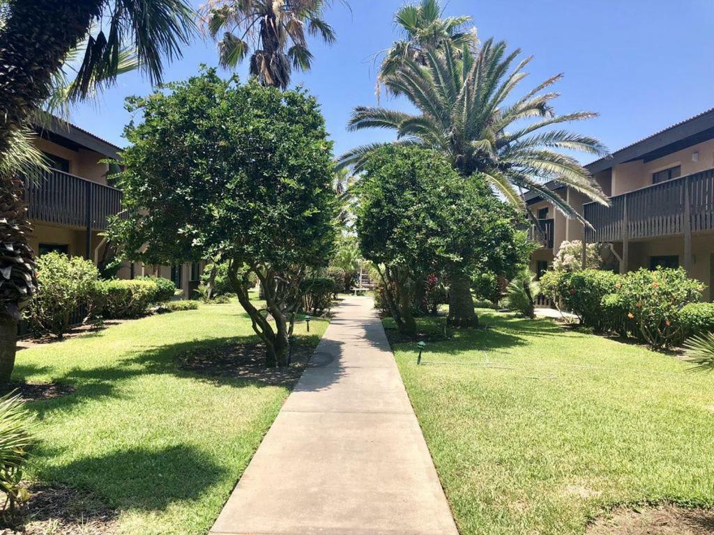 Aparthotel The Tiki South Padre Island