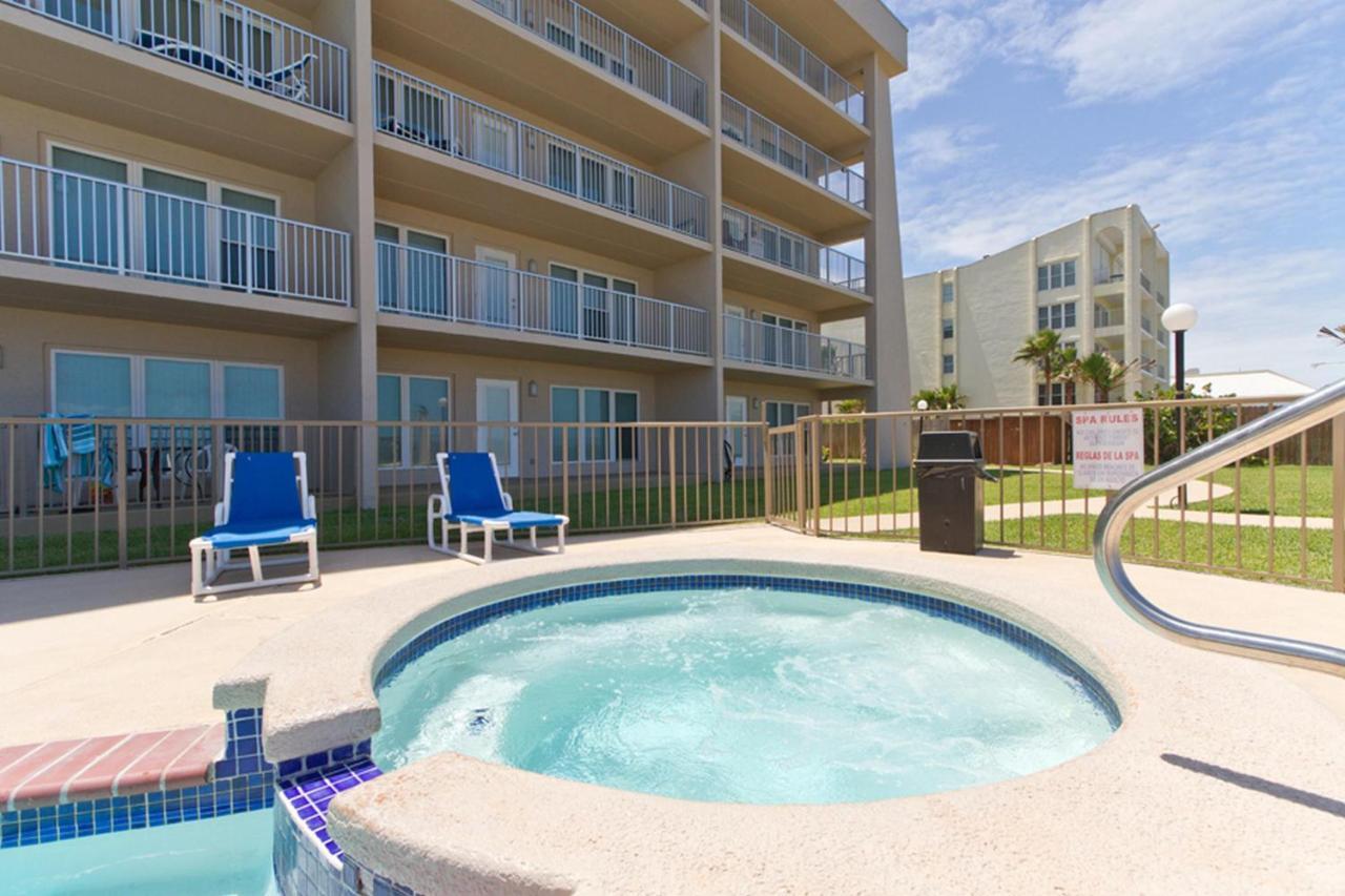 Holiday home Edge Water