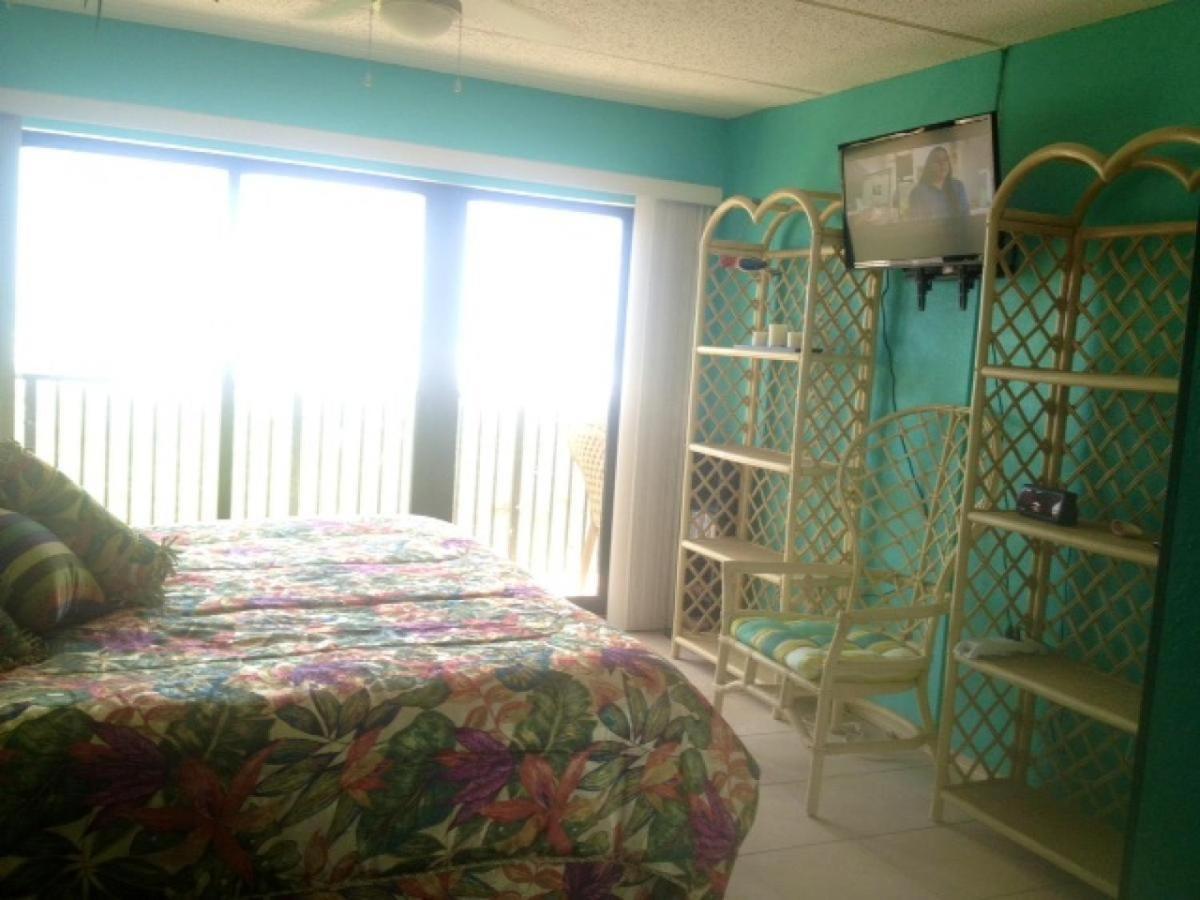 Continental Ct203 Holiday home