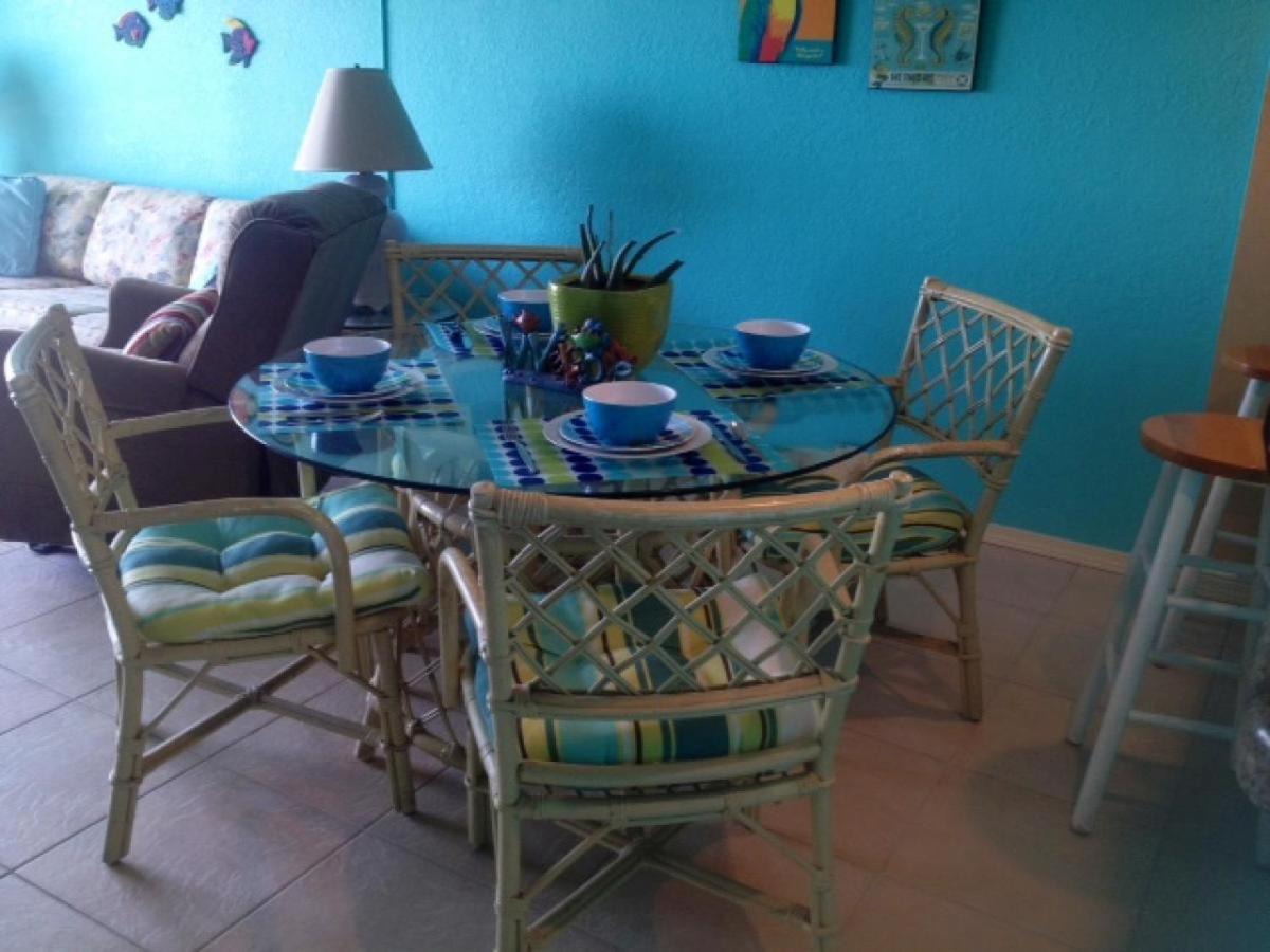 Continental Ct203 Holiday home