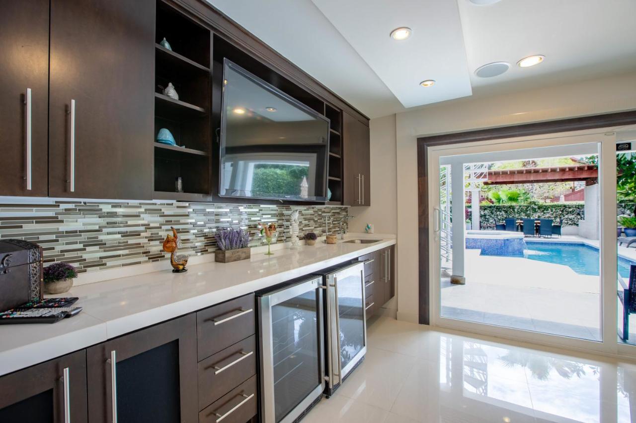 Oleander Paradise - Unit A Holiday home South Padre Island